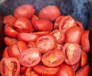 fresh plum tomatoes